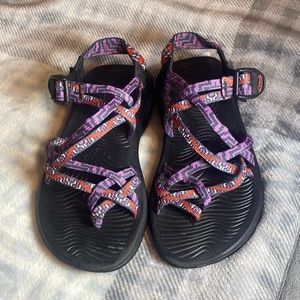 WOMENS SIZE 8 CHACOS. BLACK, PURPLE, AND ORANGE.